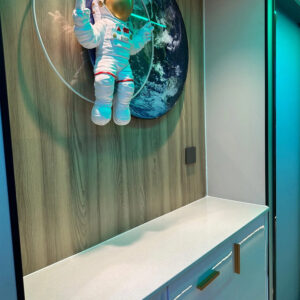 c6 capsule tiny house
